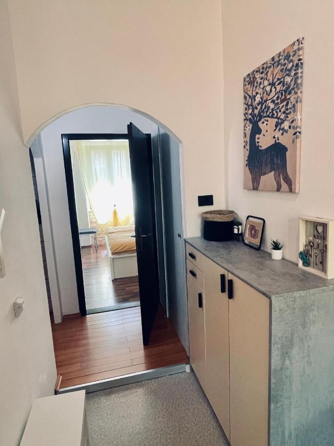 Apartman Three Queens Rijeka Exterior photo