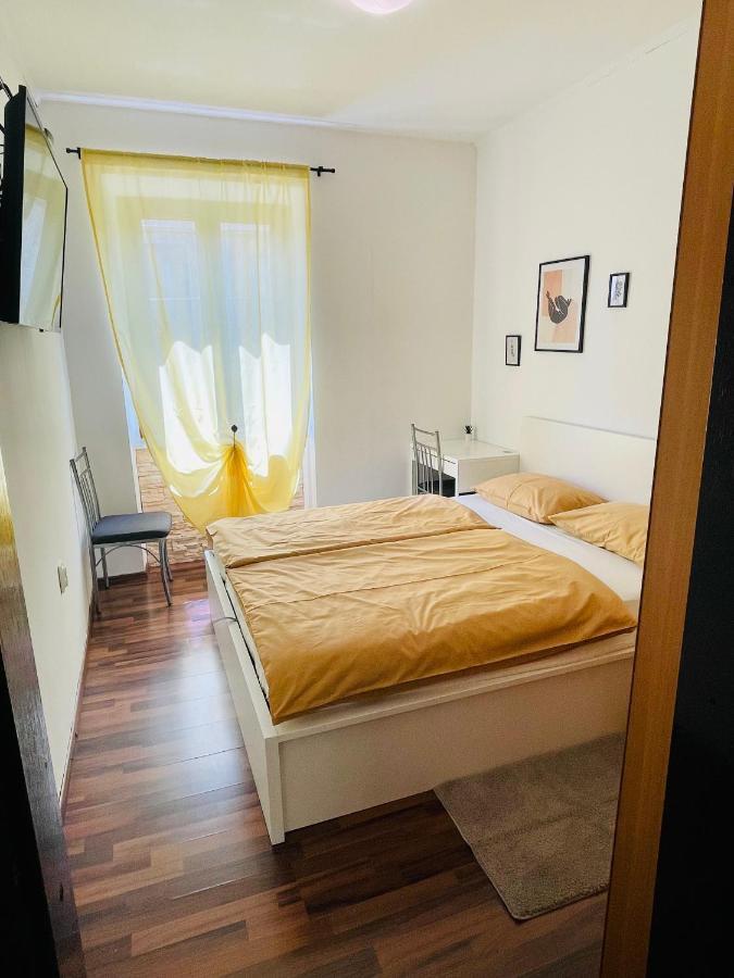 Apartman Three Queens Rijeka Exterior photo